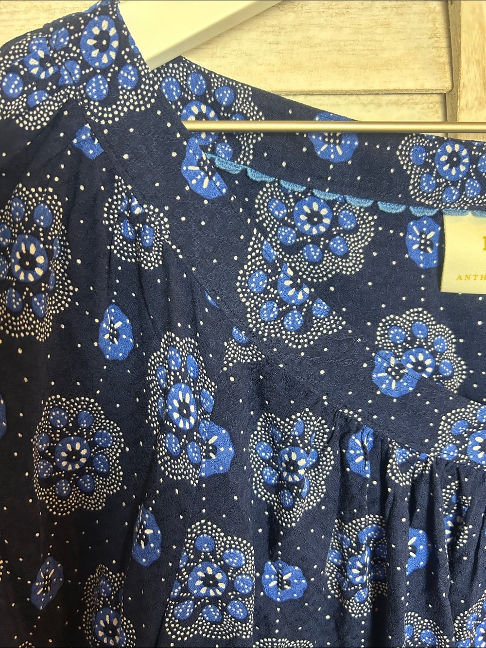 NWT Anthropologie Maeve Peasant Style Blouse. Size 4 - Picture 6 of 11